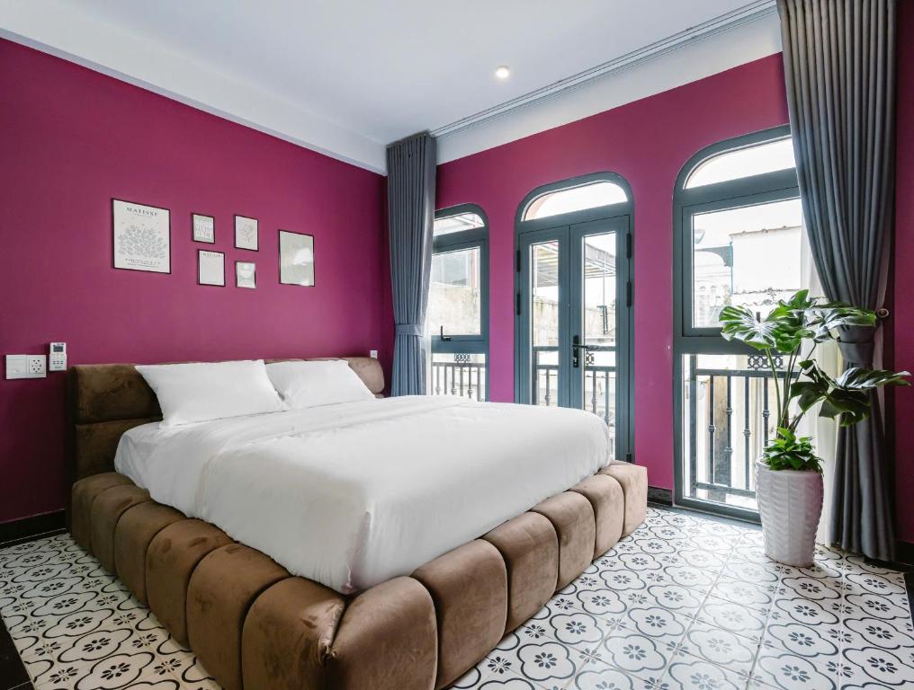 6. Cosy Hotel